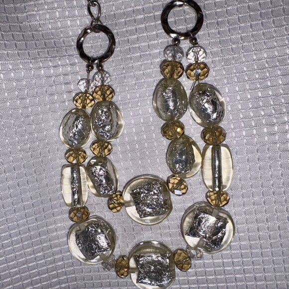 Clear Silver Tone Faceted Glass Beaded Cluster Collar Necklace EUC - Picture 5 of 7